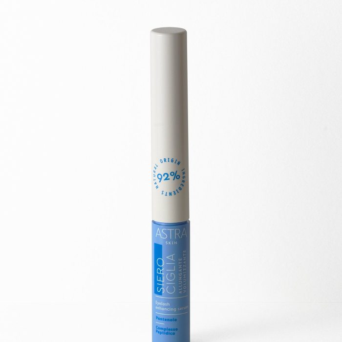 ASTRA  INSTAVOLUNE MASCARA VOLUMIZZANTE N01