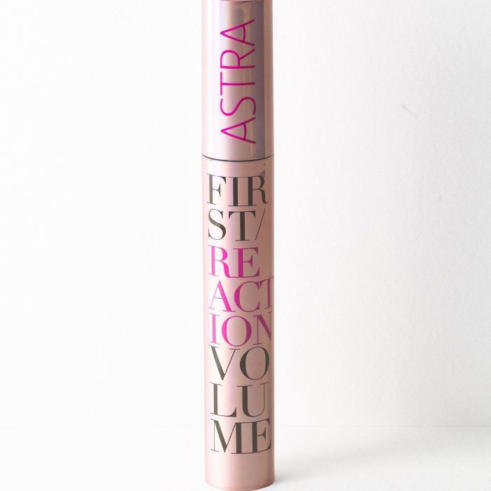 MASCARA FIRST