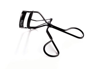 مكبس الرموش